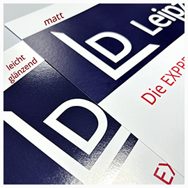 Plakate auf Premium Papier - DIN Formate Papierunterschied - matte und leicht glänzende Oberfläche